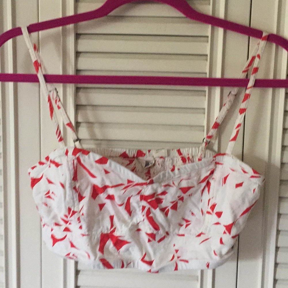 NWOT Roxy Crop Top